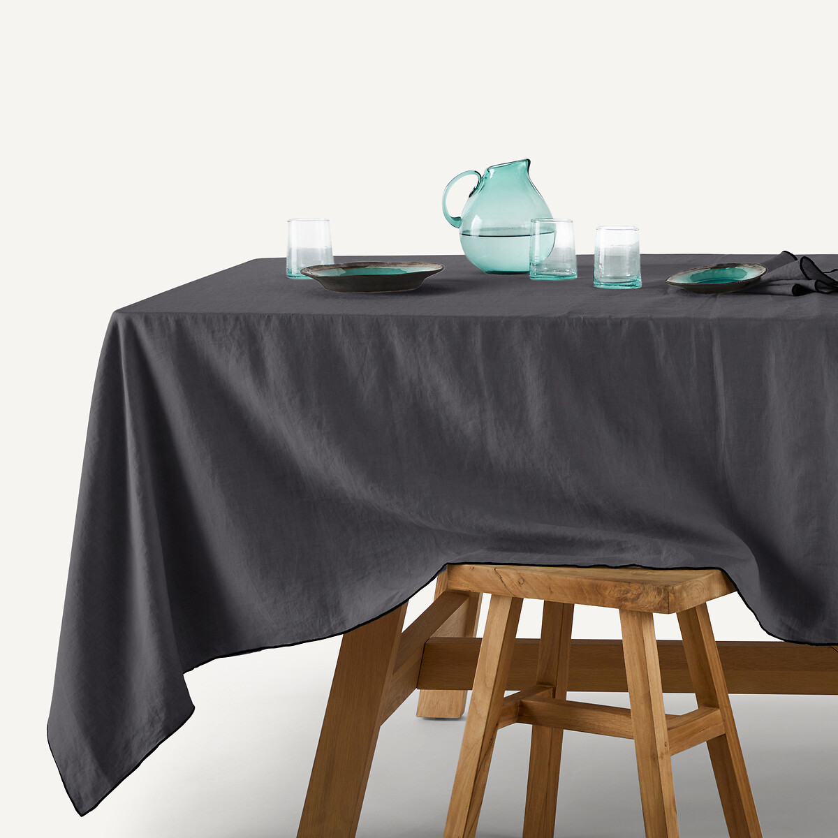 AM.PM<br>Toalha de mesa de linho lavado, Suzy