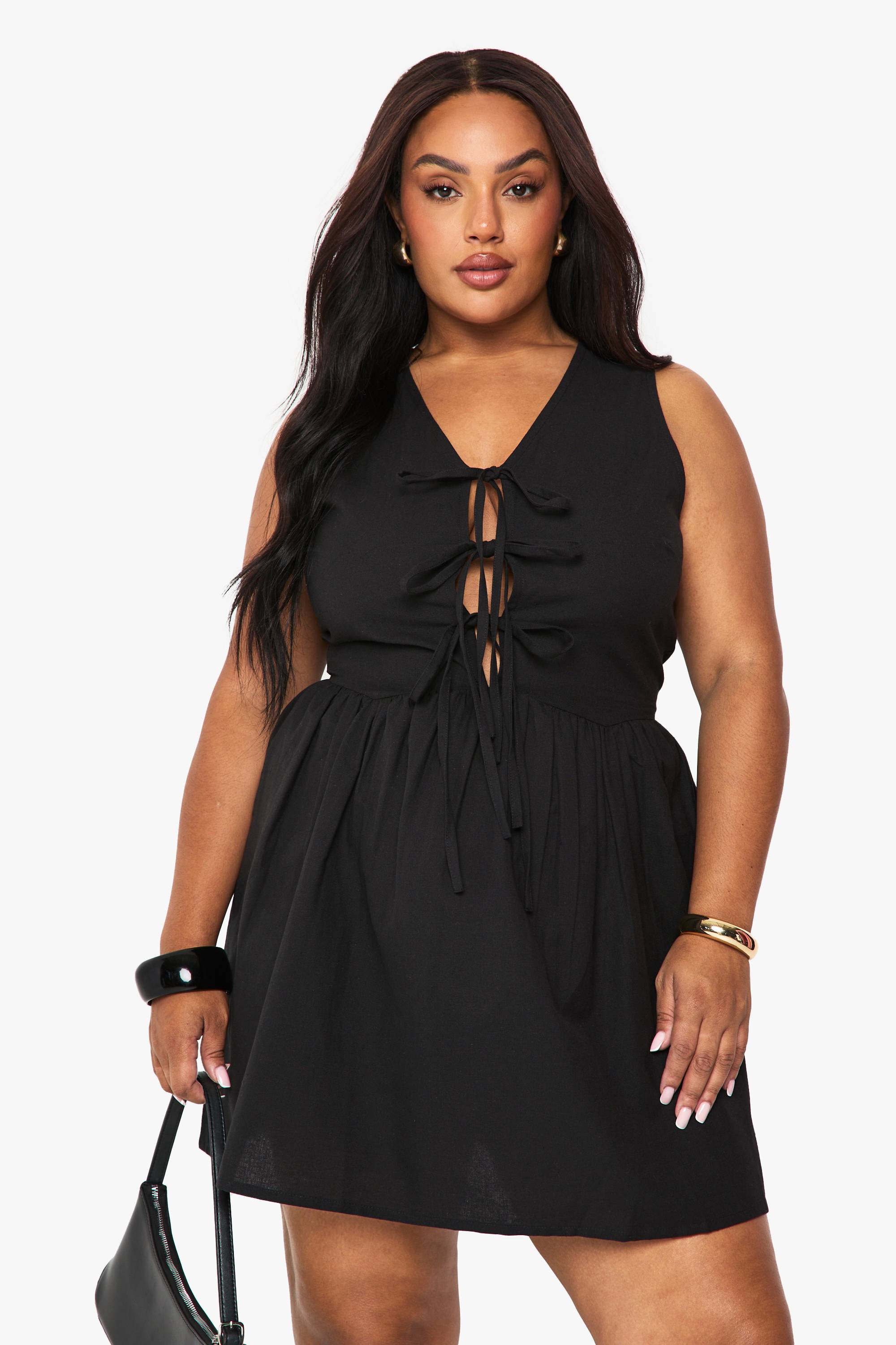 boohoo Robe de grande taille en lin à nouer sur le devant