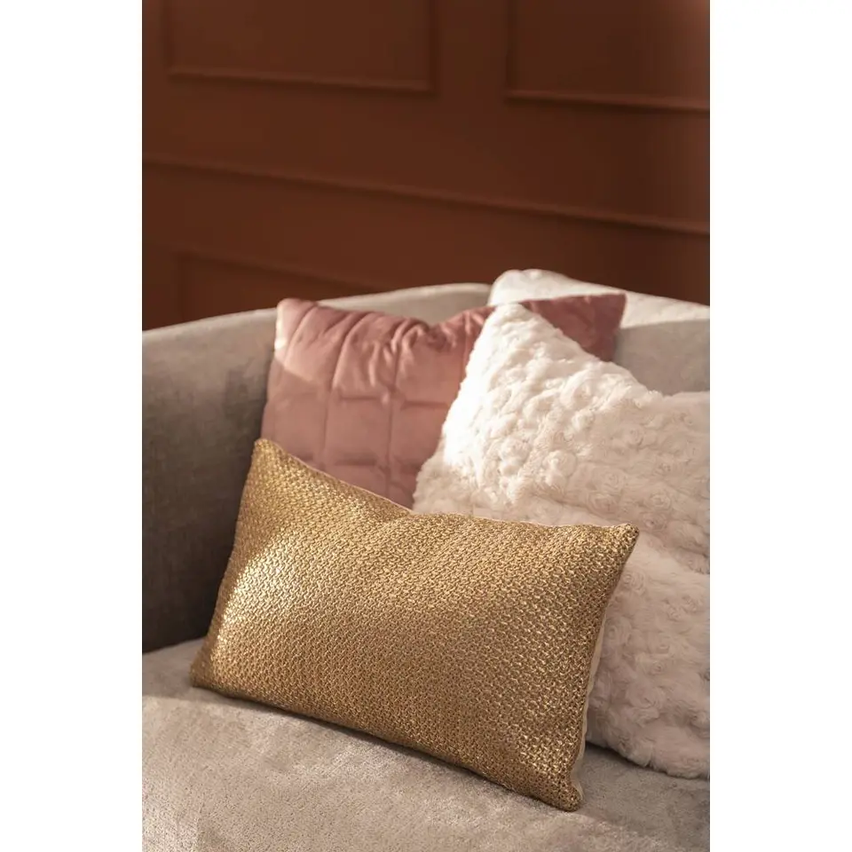 Sierkussen Yasmin - goud - 30x50 cm