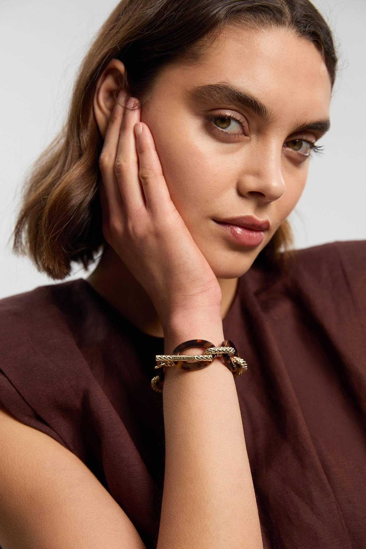 KarenMillen Bracelet à Maillons Tressés en Chaîne Acrylique