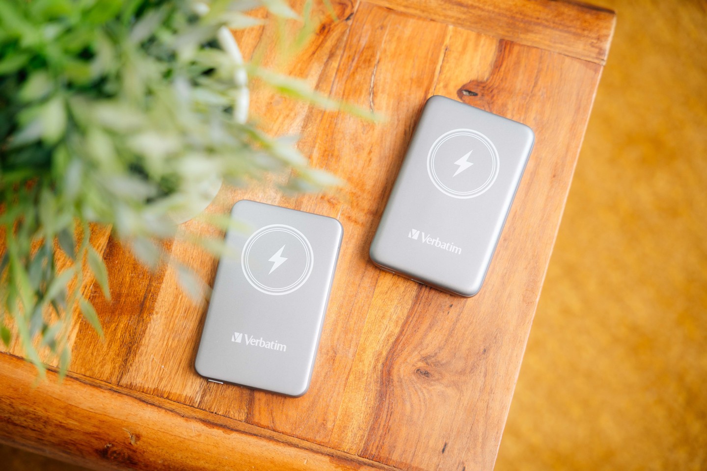 Verbatim - Charge 'n' Go Magnetisk Trådløs Powerbank 10000