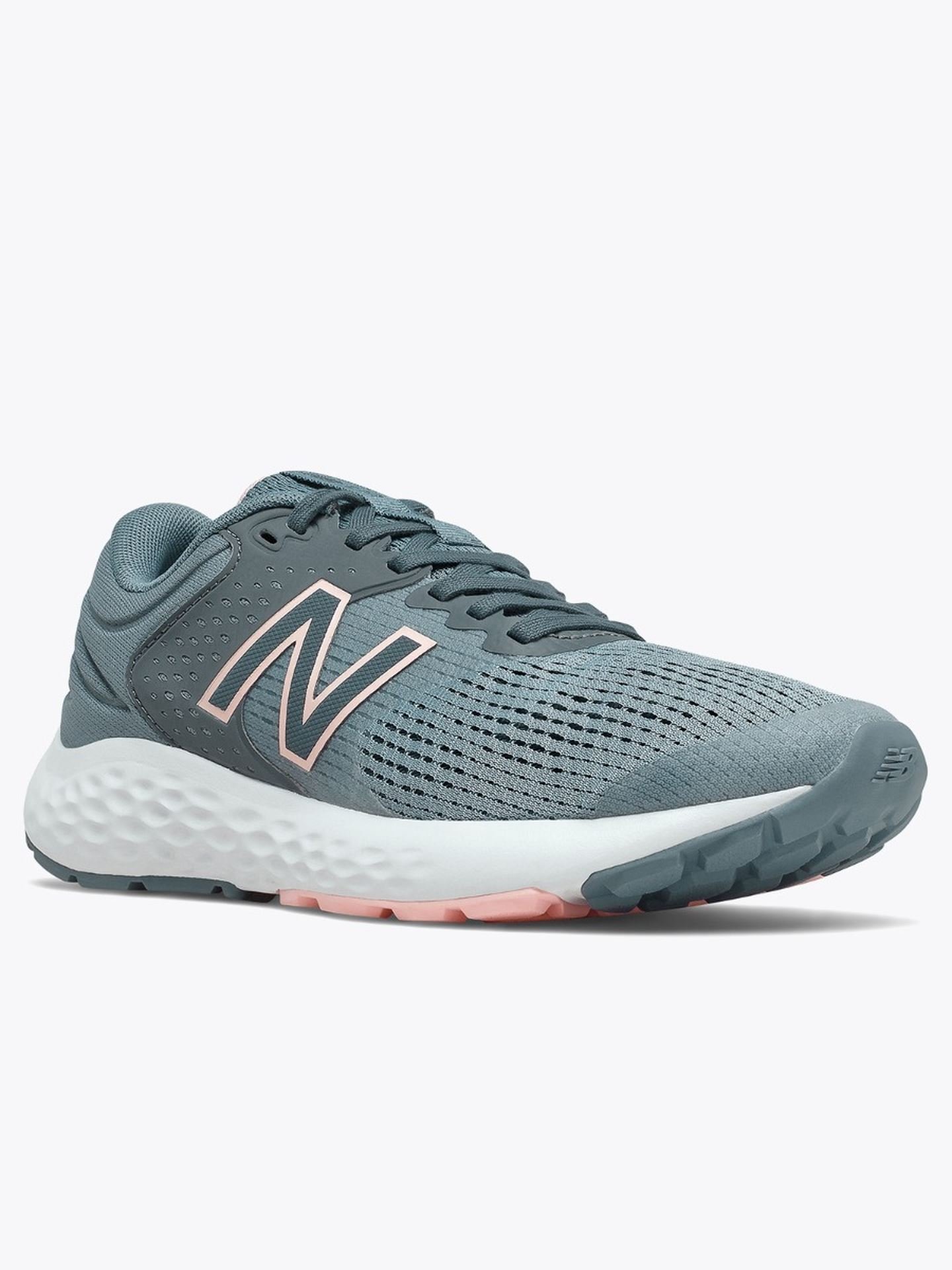 New Balance 520