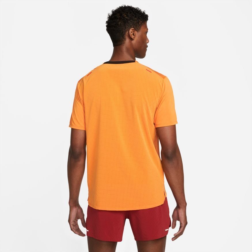 Nike T-shirt Running Dri-FIT Trail Rise 365 - Orange/Rouge