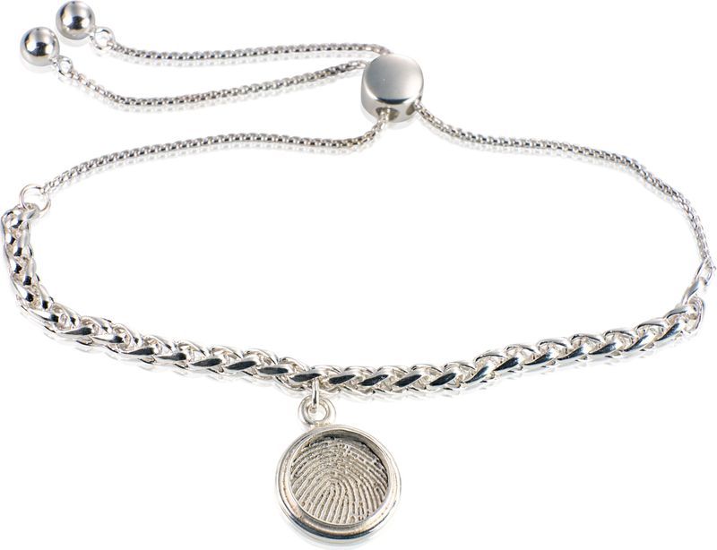 Zilveren armband met rondbedeltje met afdruk
