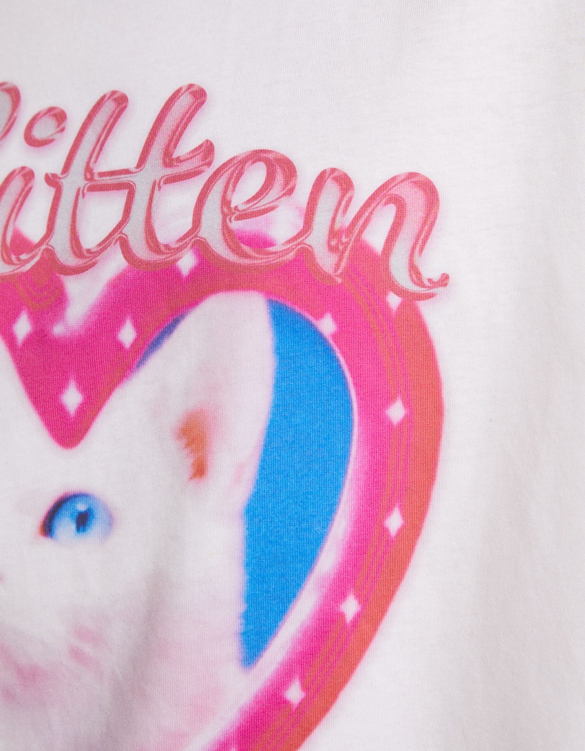 Camiseta de manga curta com estampa da Bershka Wearable Art