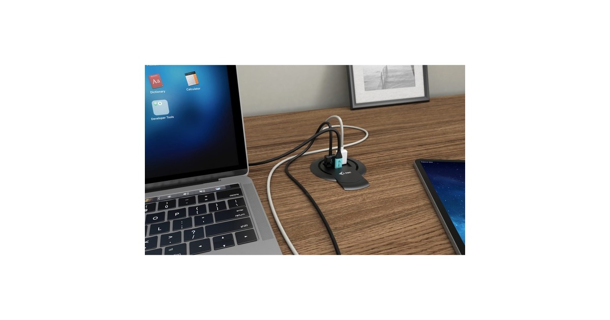 i-tecBuilt-in Desktop Fast Charger  (Zwart, USB 3.0)