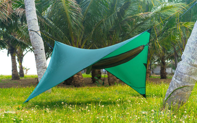 Ticket to the Moon Lightest Hammock Tarp für Hängematten 250 x 250 cm