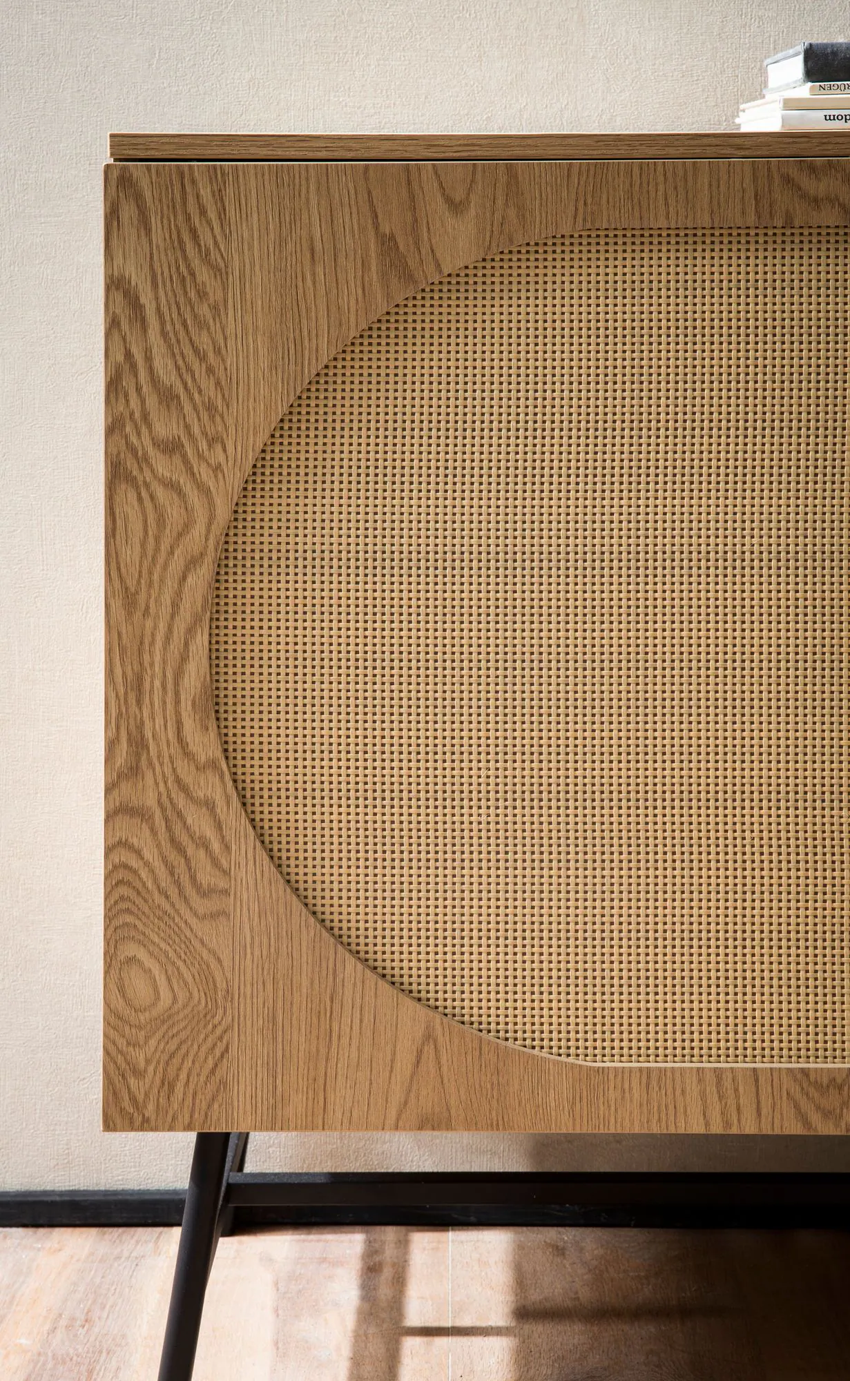 Sideboard FineBuy Anrichte 140 cm Kommode Kommodenschrank mit Türen Geflecht