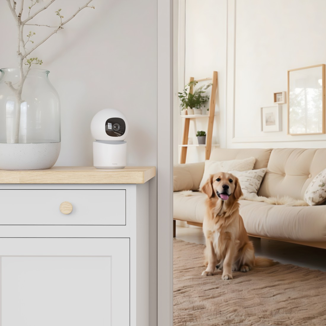 Smarte Indoor Überwachungskamera 1080p mit Schwenkfunktion / Neigungsfunktion und Nachtsicht (iOS/Android) (00176652) - Weiss