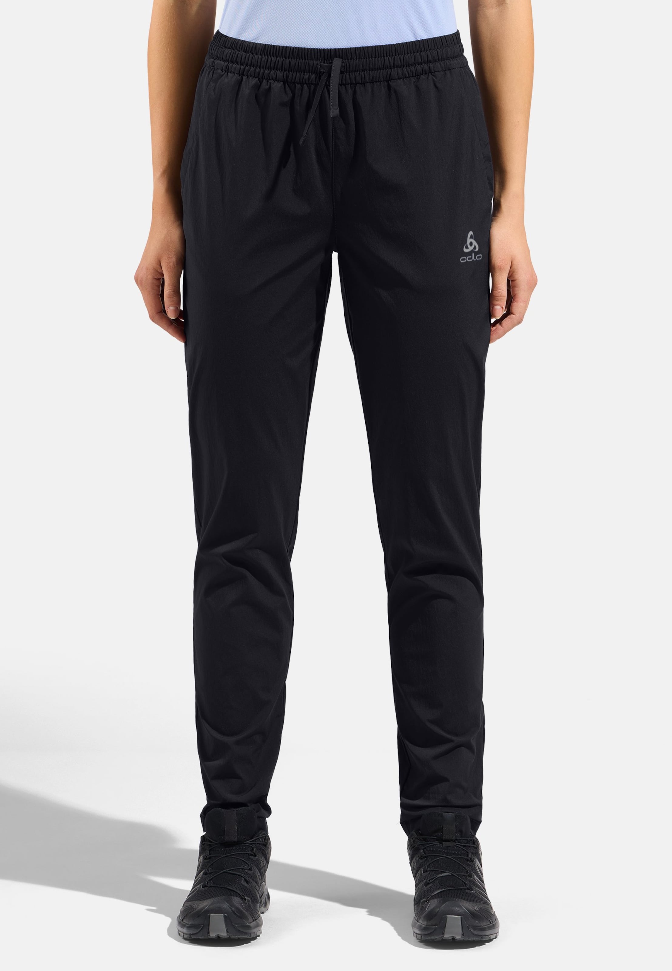 Essentials Wanderhose in black