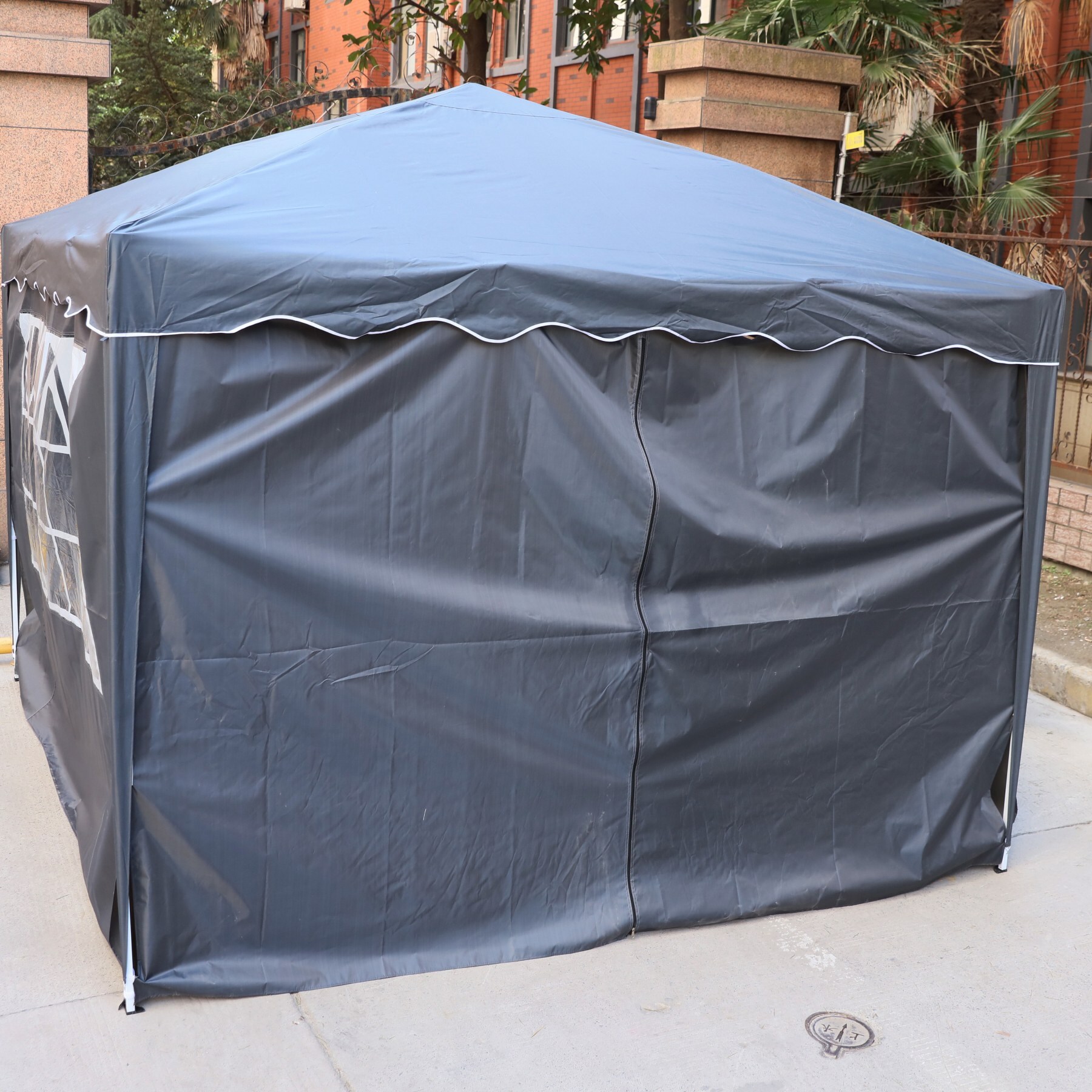 CHILLROI® Faltpavillon Dachfläche 300 x 300 cm Anthrazit 200g/m² inklusive 4 Seitenwände mit FensterMultifunktionszelt