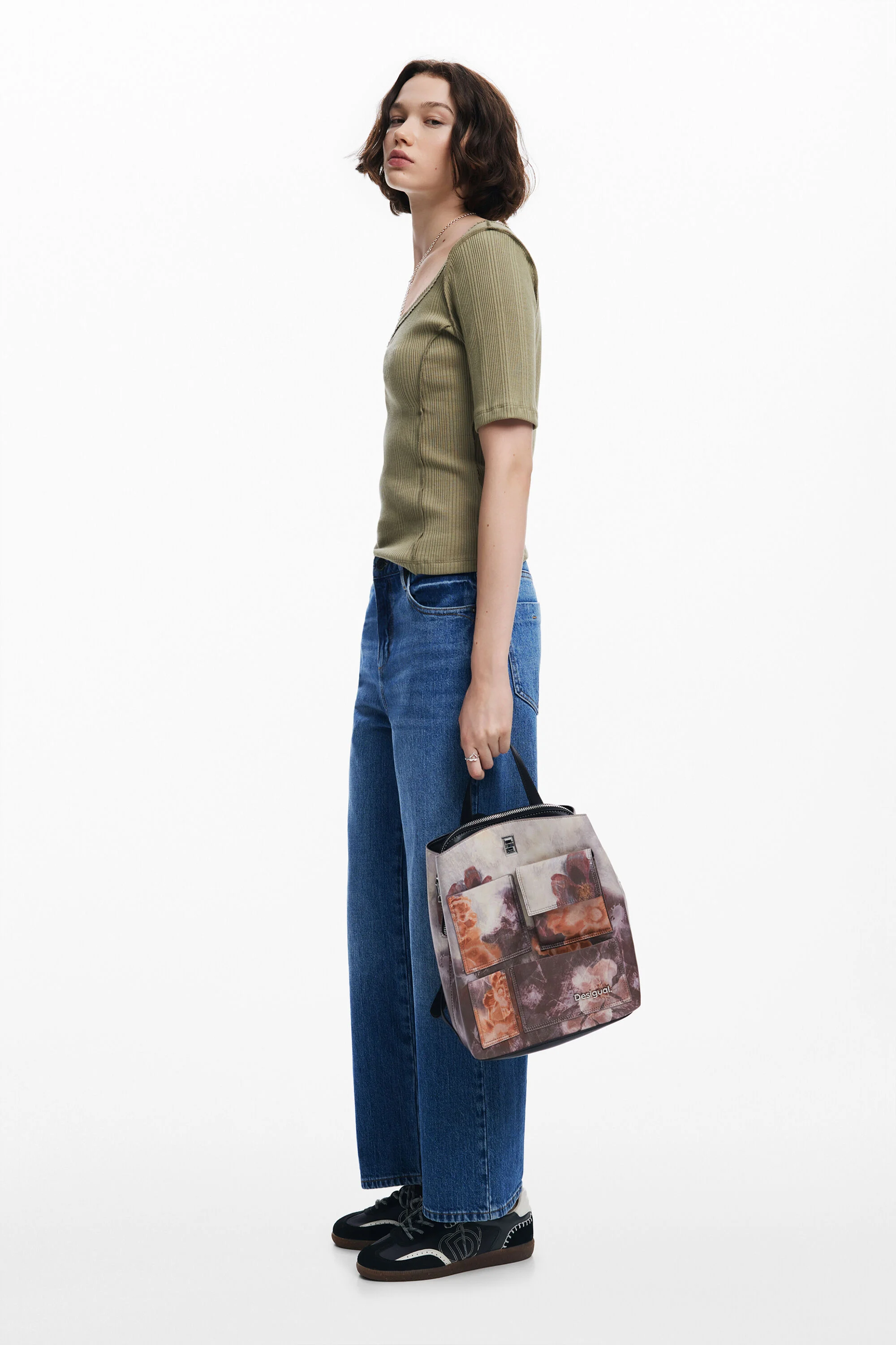Mochila com bolsos