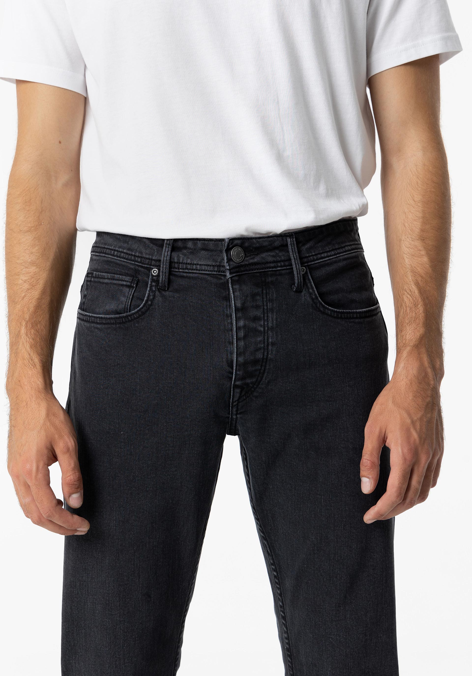 Jeans Tyler Tapered