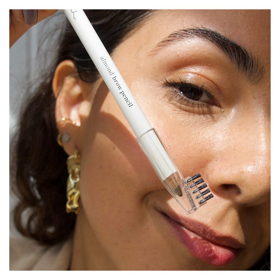 Ere Perez Almond Oil Eyebrow Pencil Perfect 1,1g