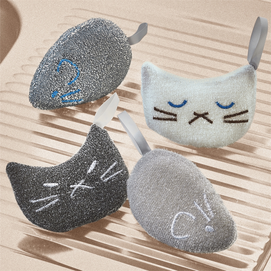 4 éponges chats et souris