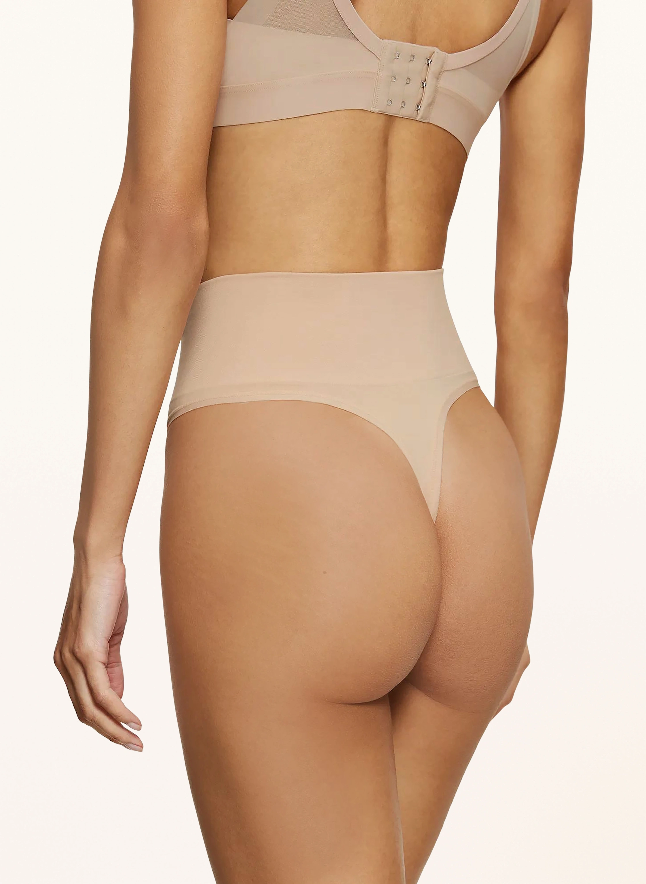 Triumph Shape-String SOFT SCULPT