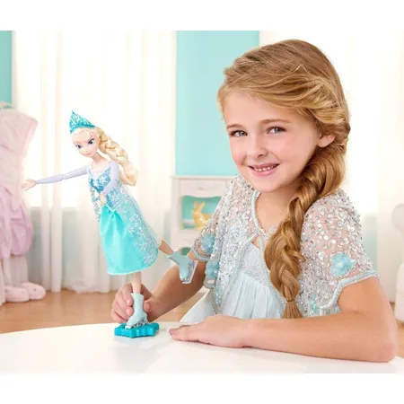Mattel Disney Frozen Eisläuferin Elsa
