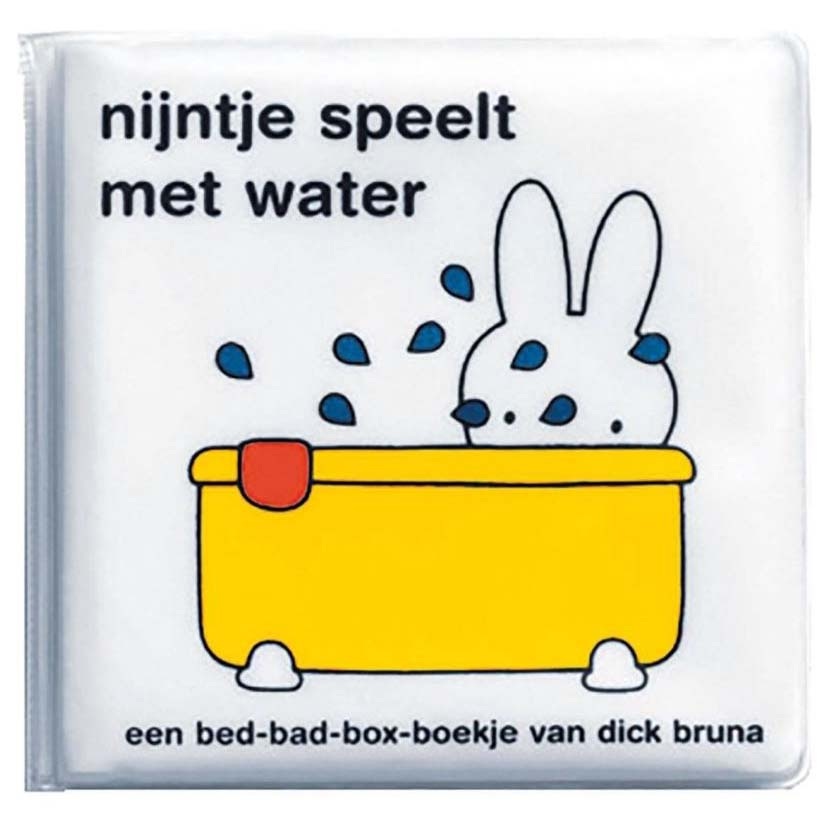Nijntje speelt met water  - kinderboeken - Prénatal