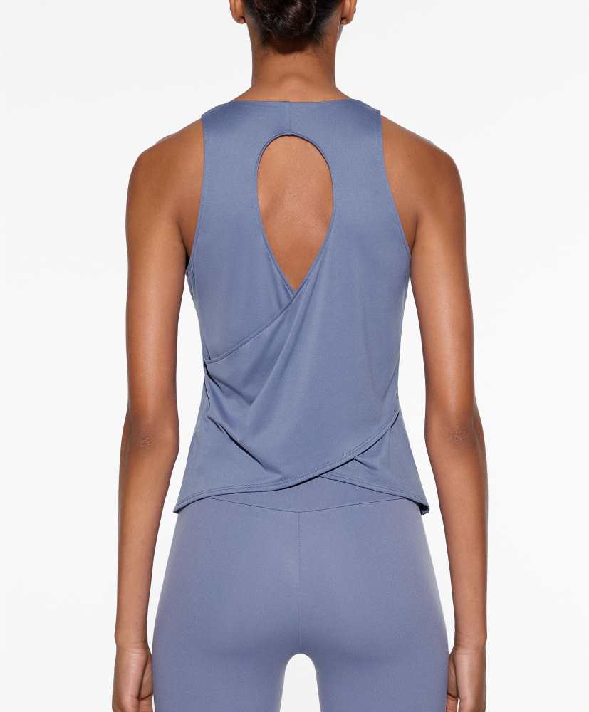 Camiseta Comfortlux com costas cruzadas