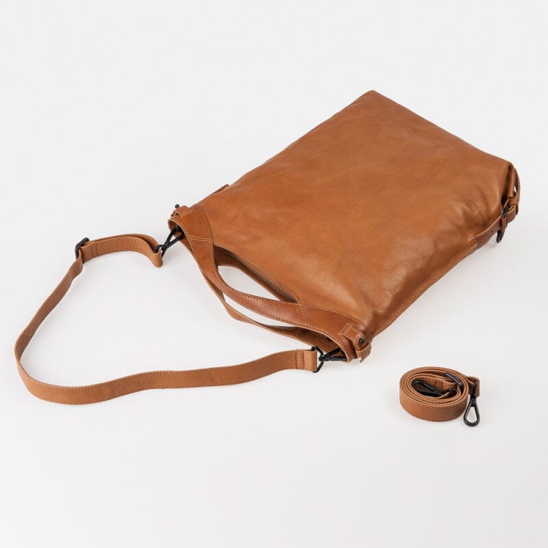 Aunts & Uncles Grandma's Luxury Club Backpack / Shoulderbag Mrs. Cronut Caramel