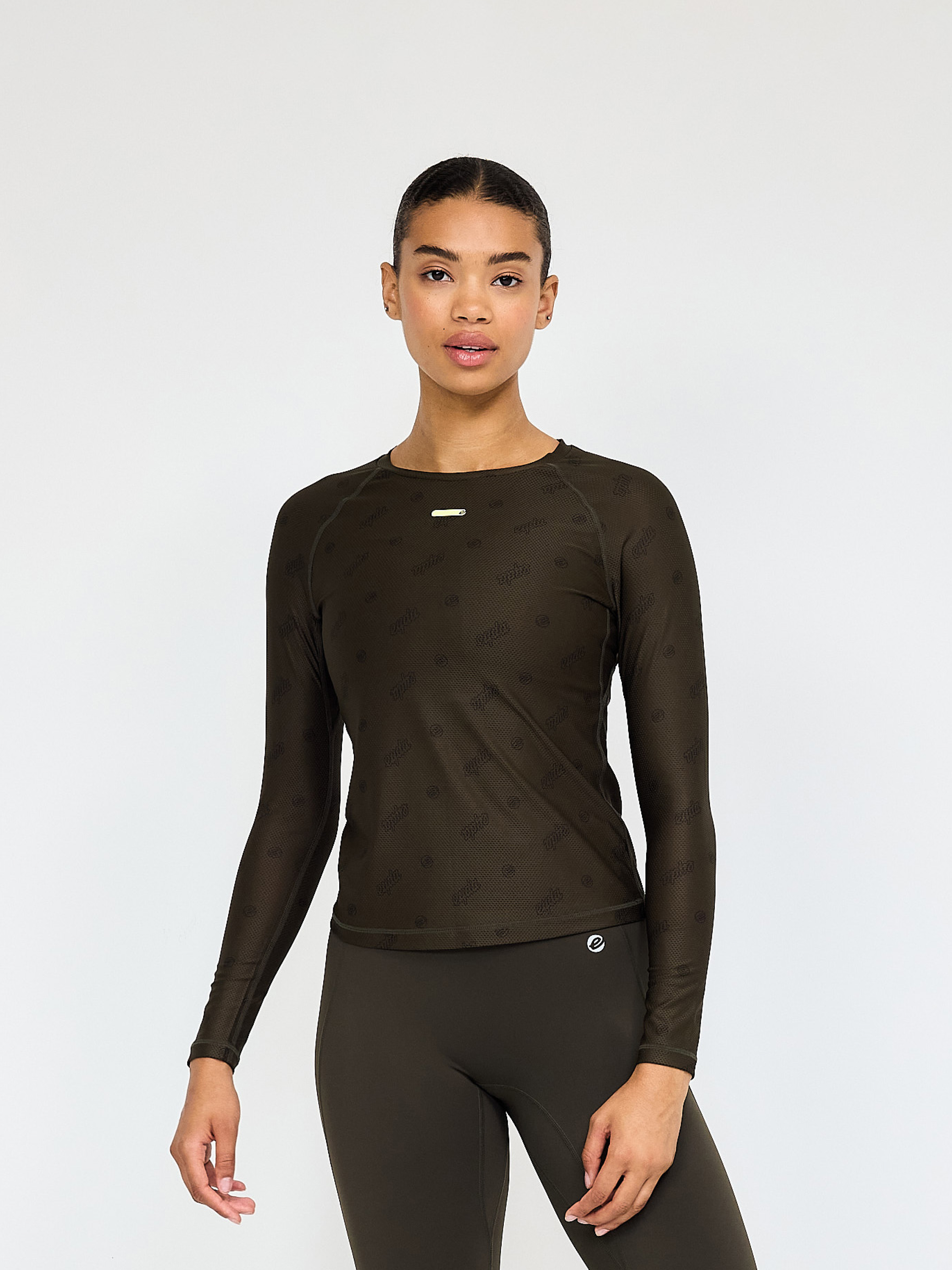 Eyda Dea Long Sleeve Dark Olive\Logo Print
