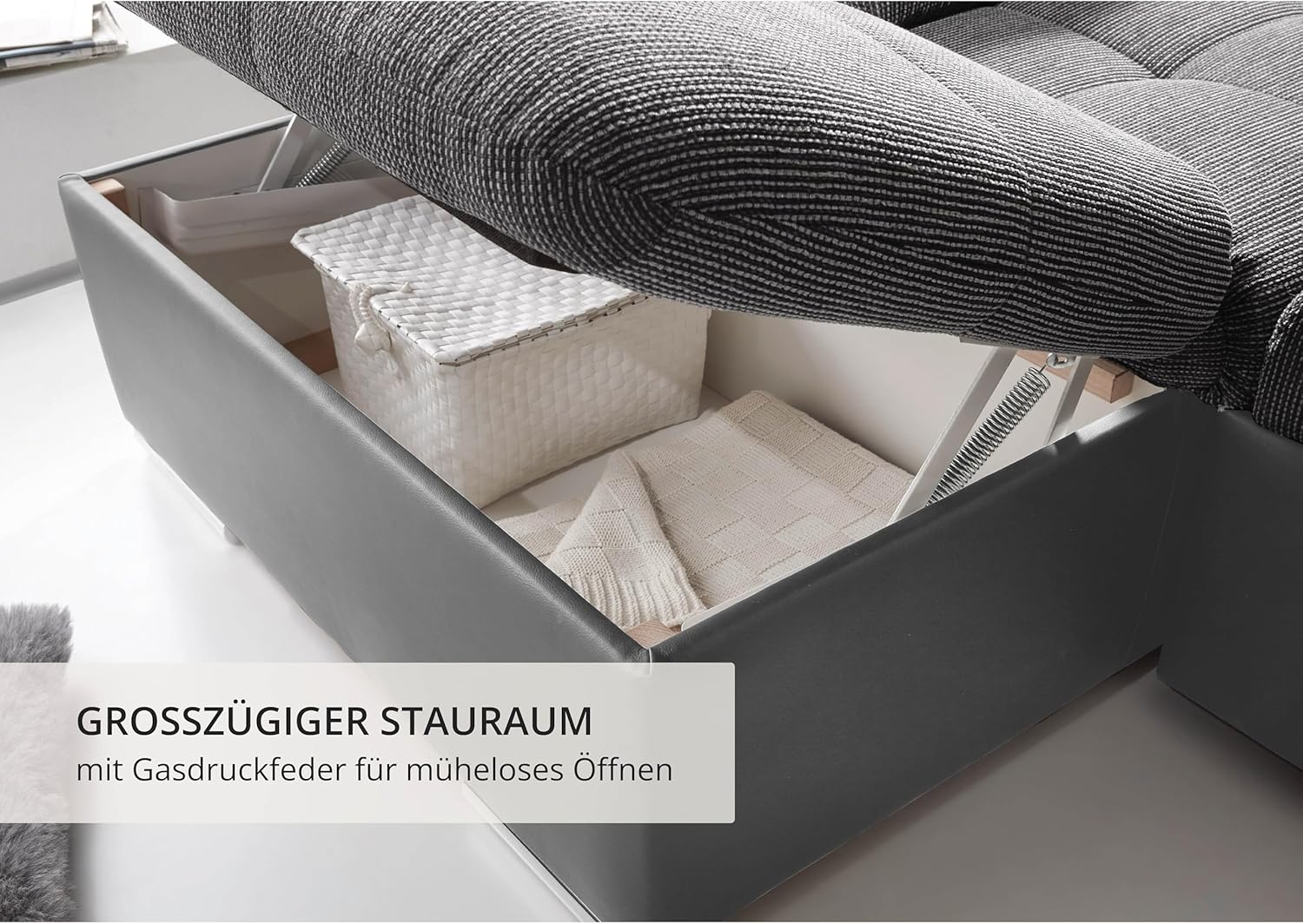 JAKARTA Wohnlandschaft in U-Form, Stoffbezug Schwarz / Lava - Ausziehbares Sofa mit Schlaffunktion & Bettkasten - 324 x 107 x 170 cm (B/H/T)