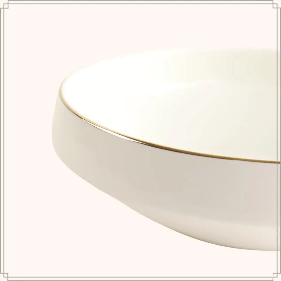 OTIX Saladeschaal Slakom Serveerschaal 25cm Wit met gouden rand Porselein