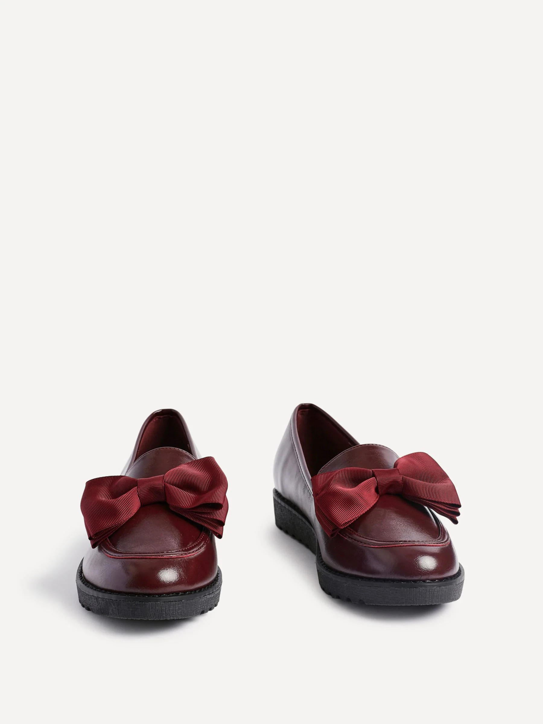 Rood - Linzi Cathy loafers met plateauzool en grote strik