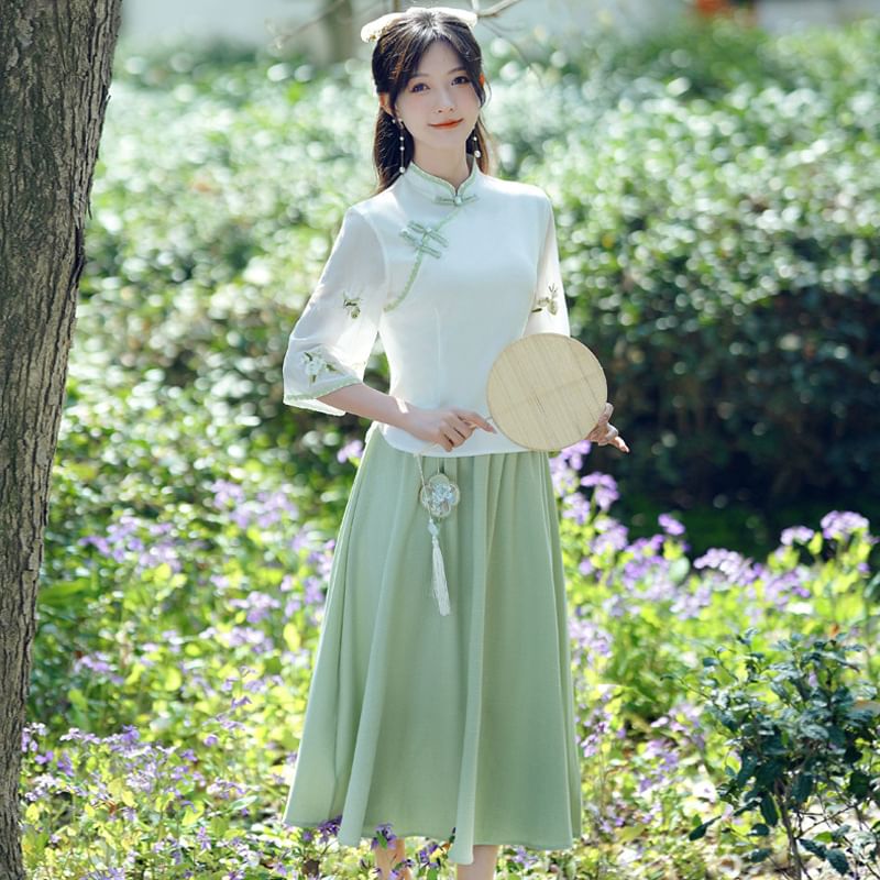 Fioridi - Elleboogmouw Bandkraag Bloemen Hanfu Top / Midi A-lijn Rok / Set