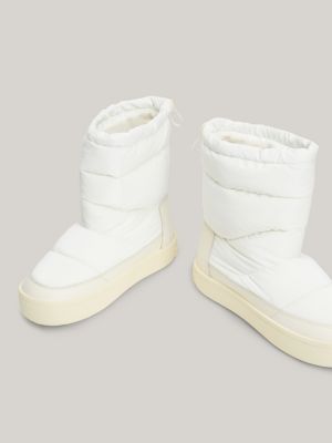 Botas puffer recicladas com acabamento brilhante