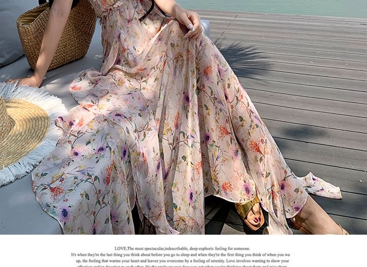 Moanum - Spaghettibandjes Diepe V-hals Maxi-zonjurk met bloemenprint