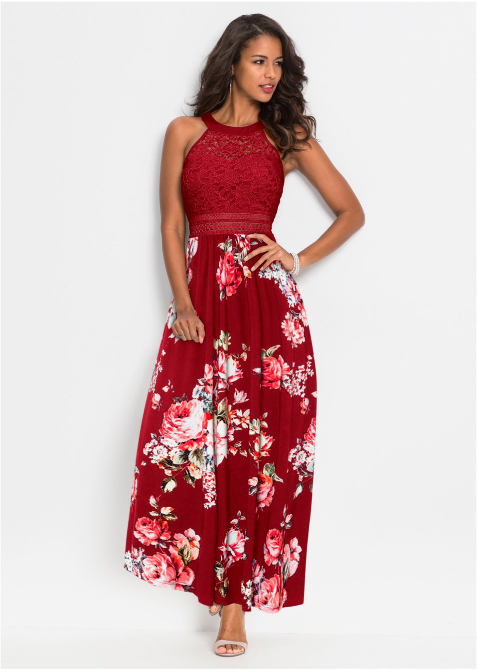 Robe longue estivale avec imprimé floral et empiècement dentelle