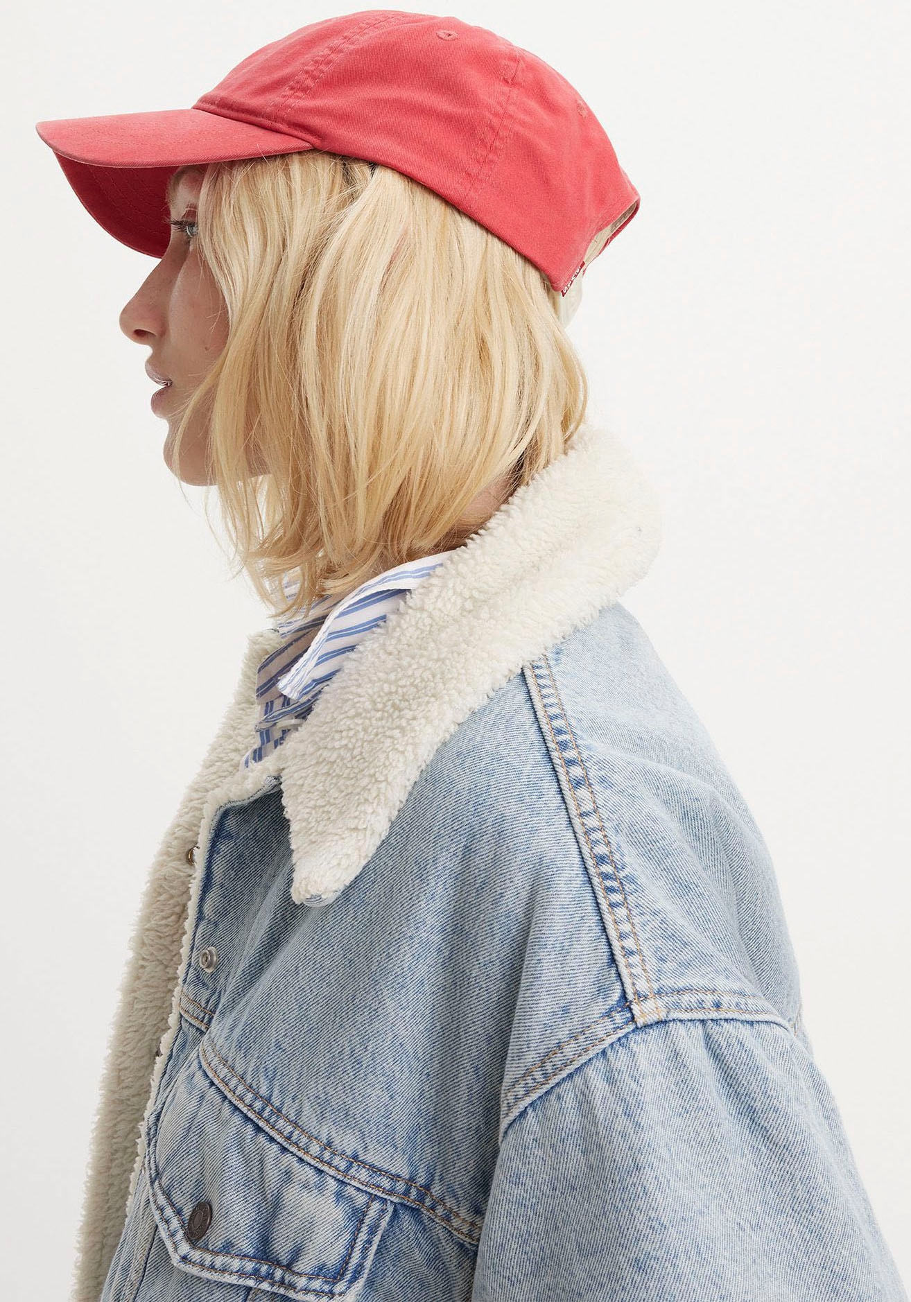 Levi's® Jeansjacke »SHERPA TRUCKER« mit Teddyplüsch