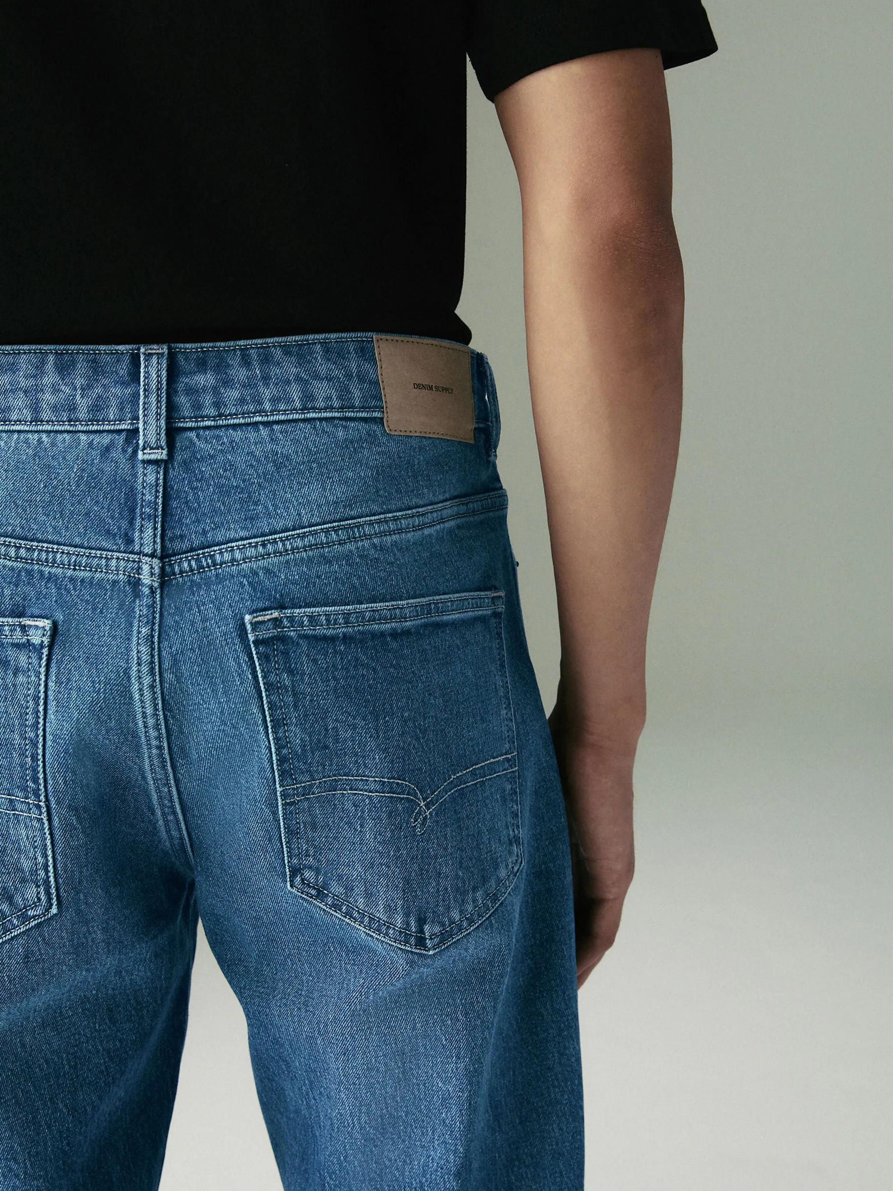 Mediumblauw getint - Straight fit - Vintage wash denim jeans