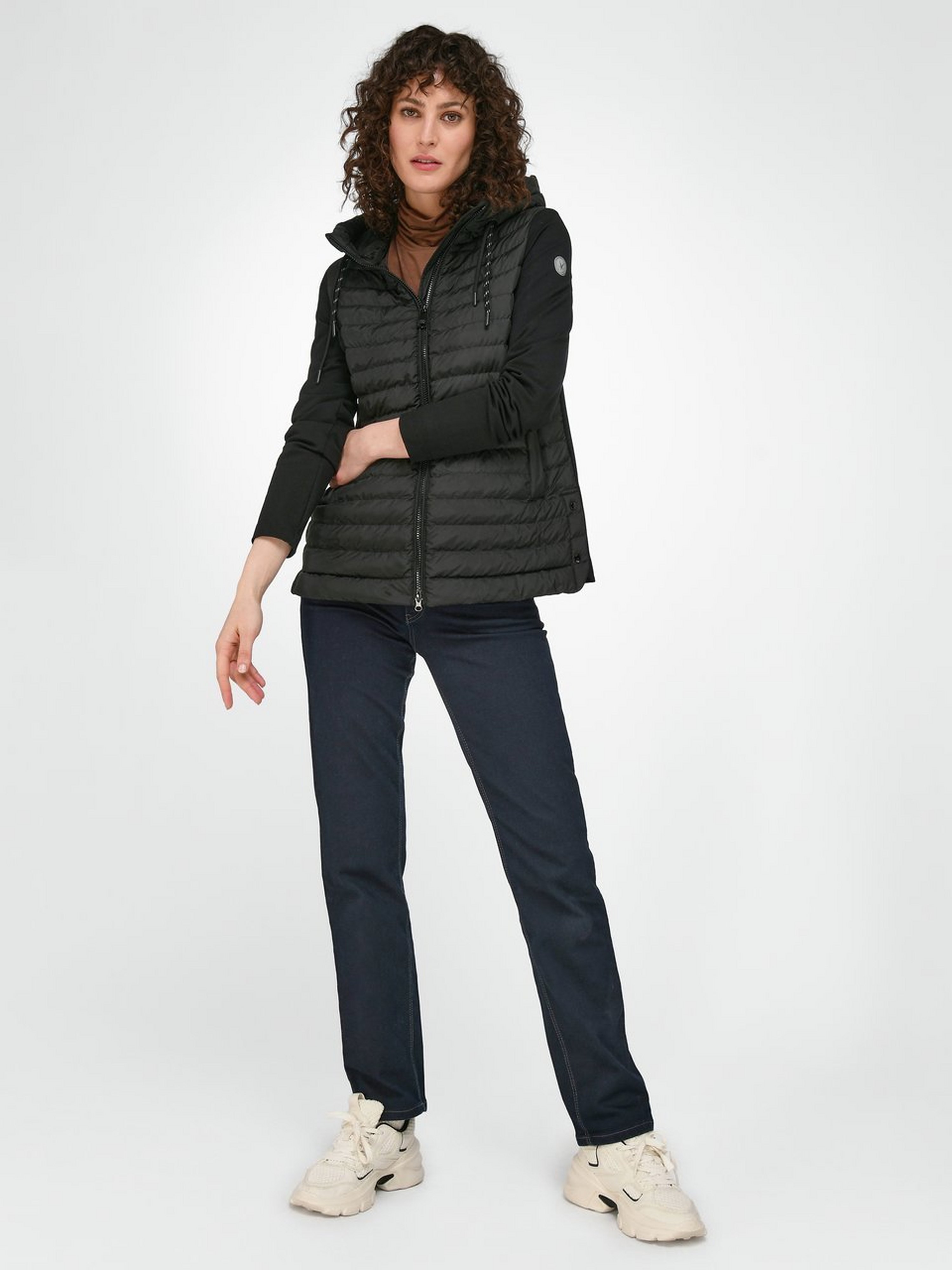 Jacke mit Kapuze