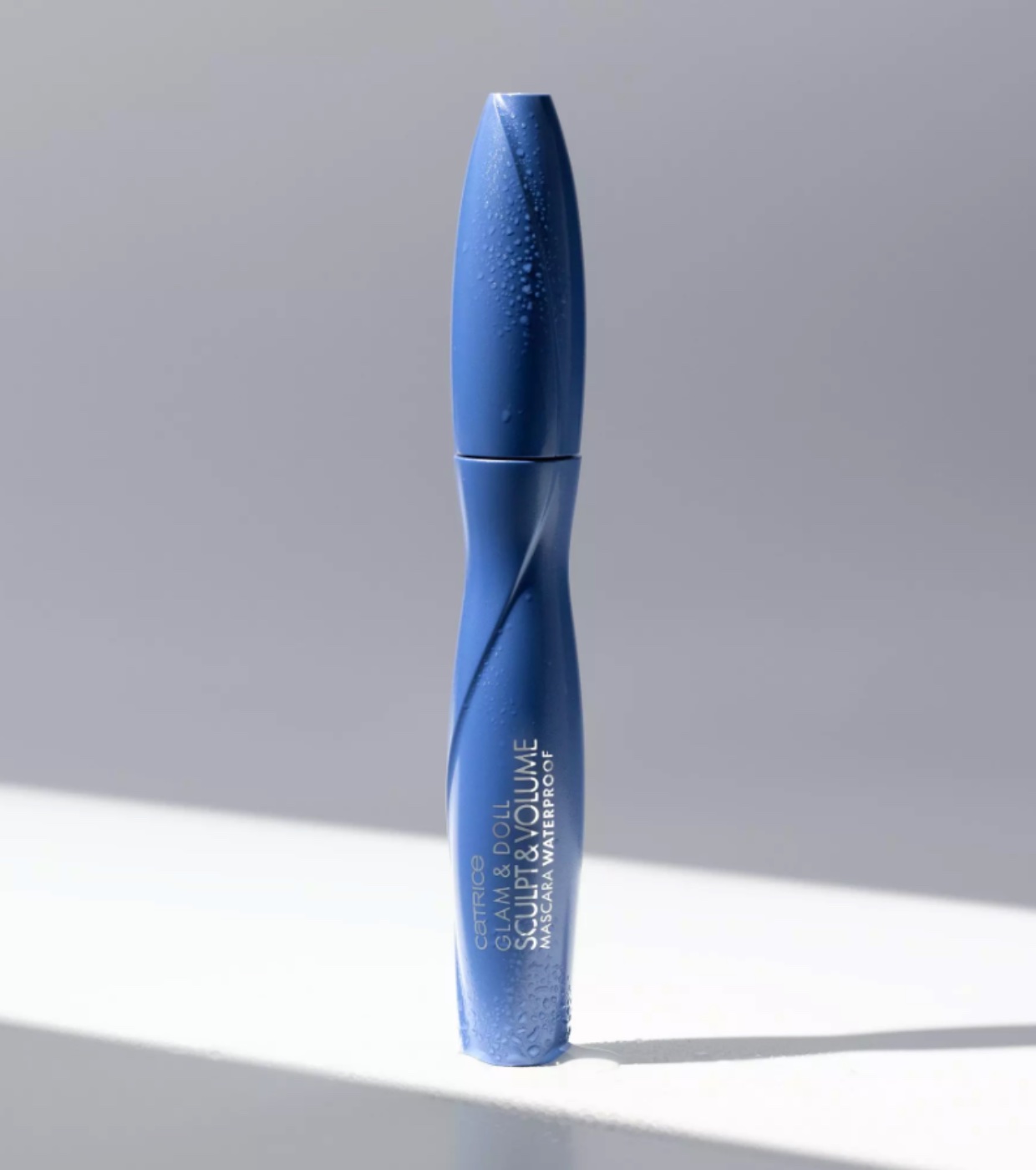 Catrice  - Máscara Glam & Doll waterproof