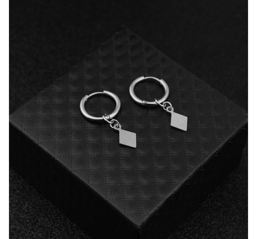 Juanitro - Argyle Hoop Drop Oorbel / Clip Oorbel