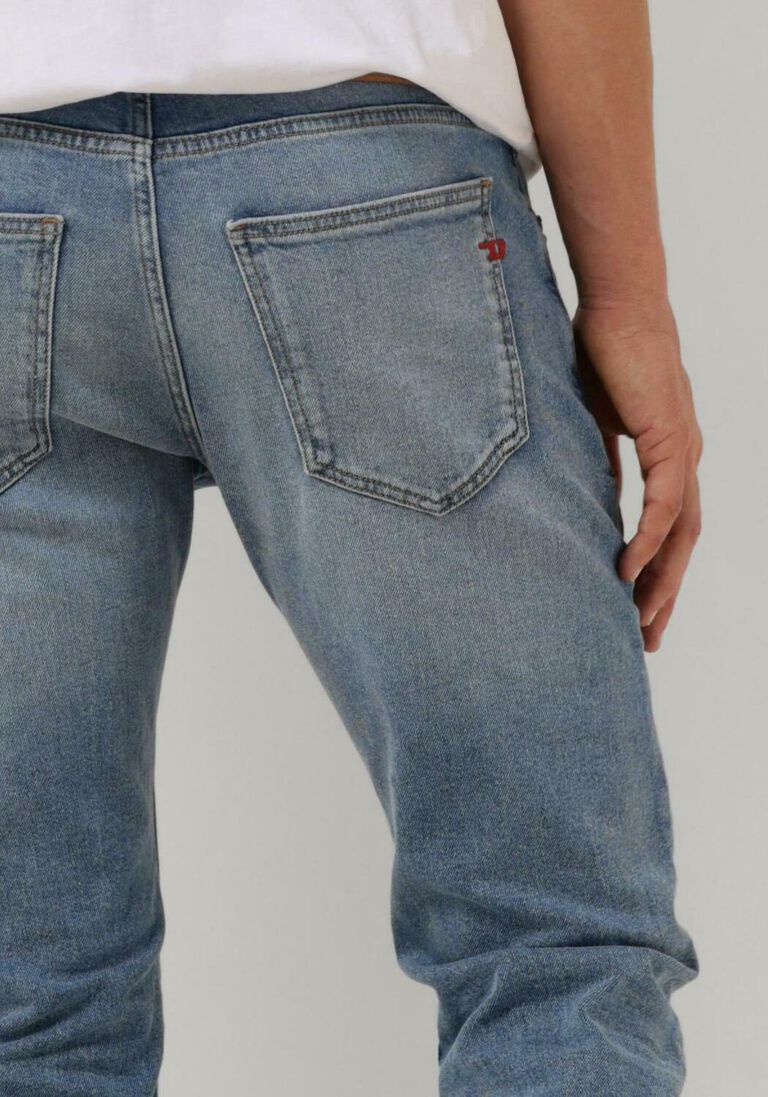 DIESEL lichtblauwe diesel slim fit jeans 2019 d-strukt