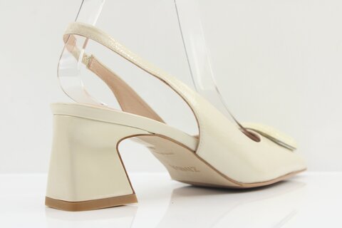 Zinda Pumps