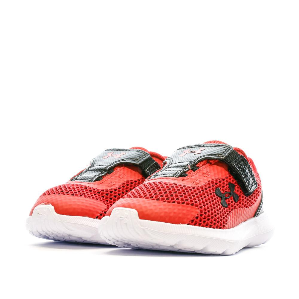 Under Armour Baskets Rouge Garçon Under Armour Surge