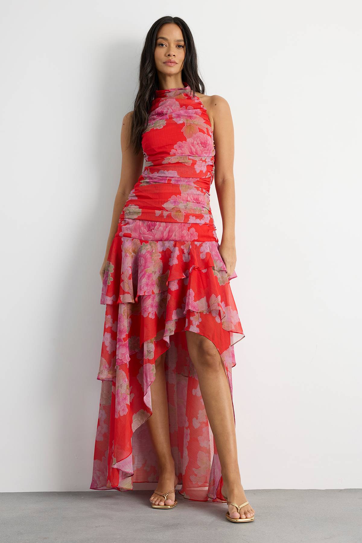 Warehouse Robe À Imprimé Floral Col Licou Ourlet Asymétrique À Volants