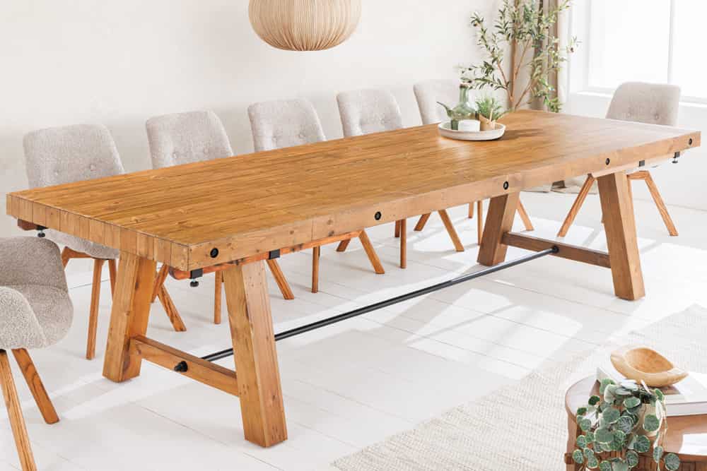 Massiver Esstisch FINCA 300-400cm vintage braun verlängerbar recyceltes Pinienholz