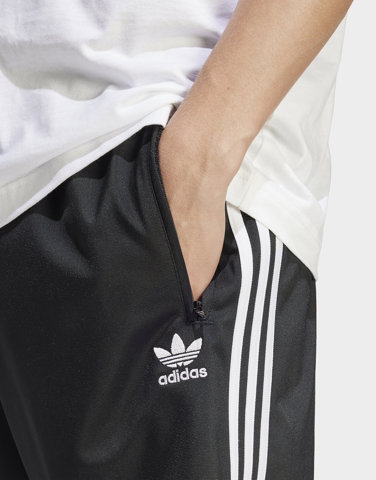 adidas Short Adicolor Firebird