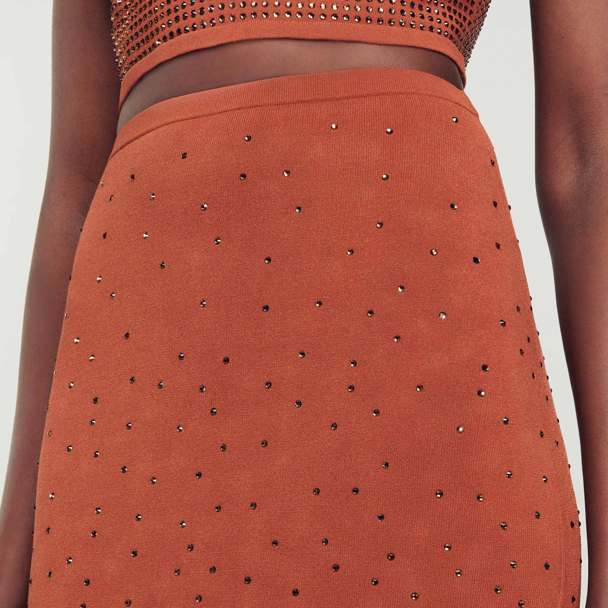 Jupe midi ornee de strass