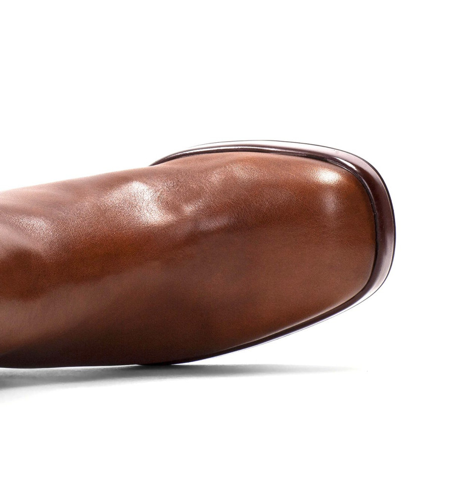 Botas de cano curto Hispanitas Tokyo em couro marrom - Altura do salto: 7 cm -