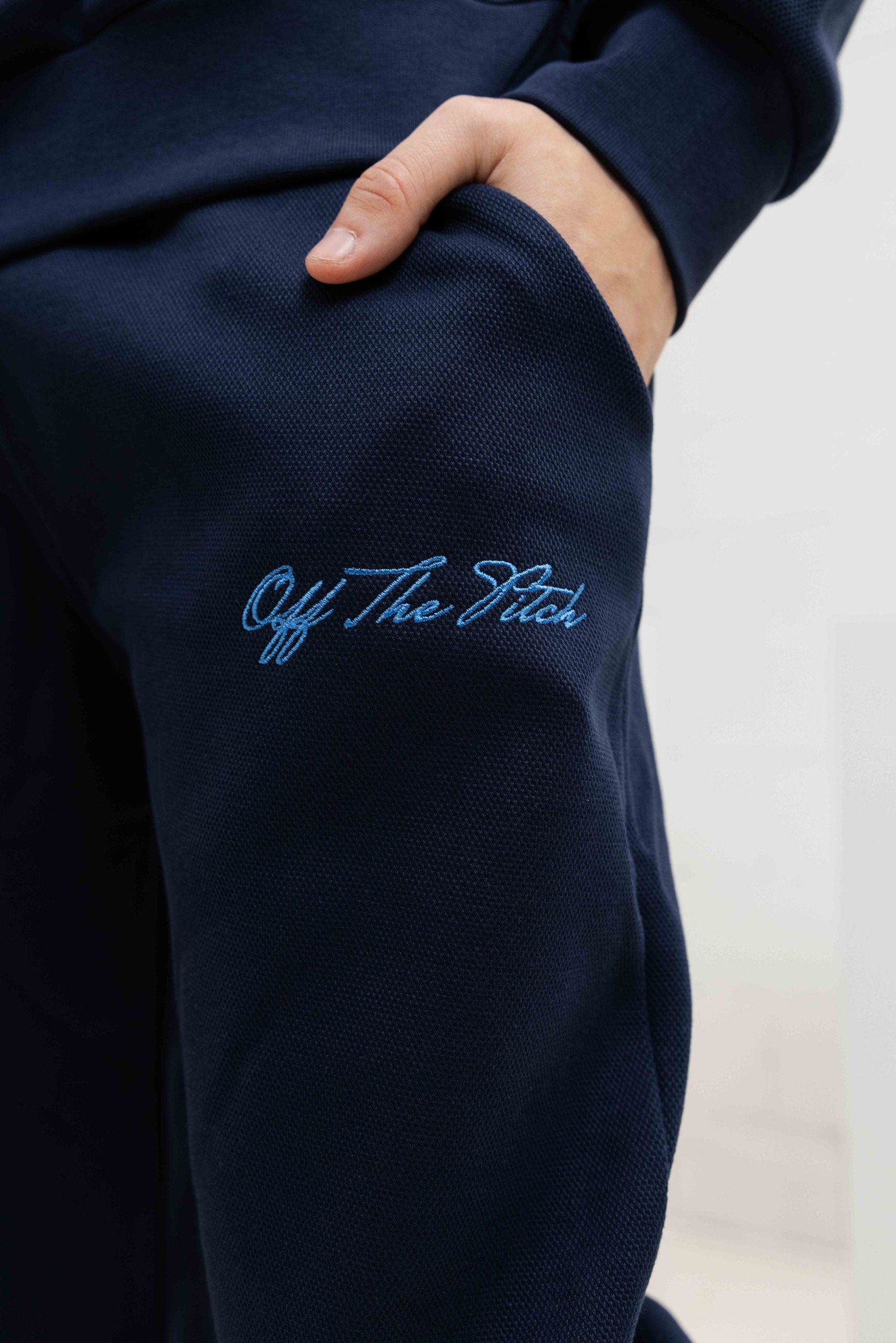Off The Pitch Lion Trainingspak Heren Donkerblauw