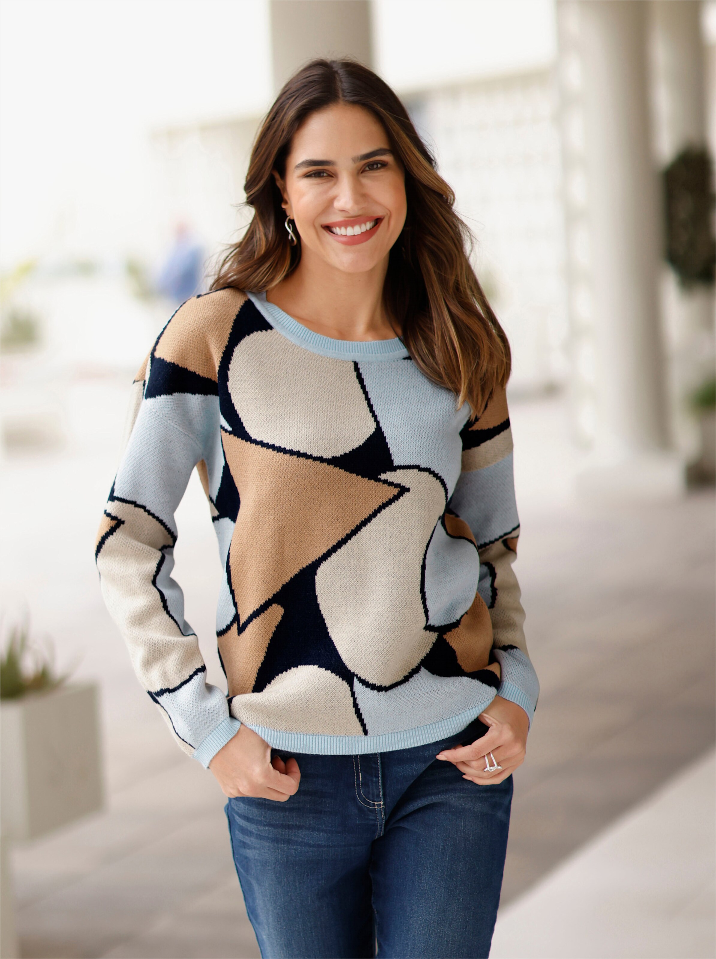 Jacquard-Pullover im Grafik-Dessin
