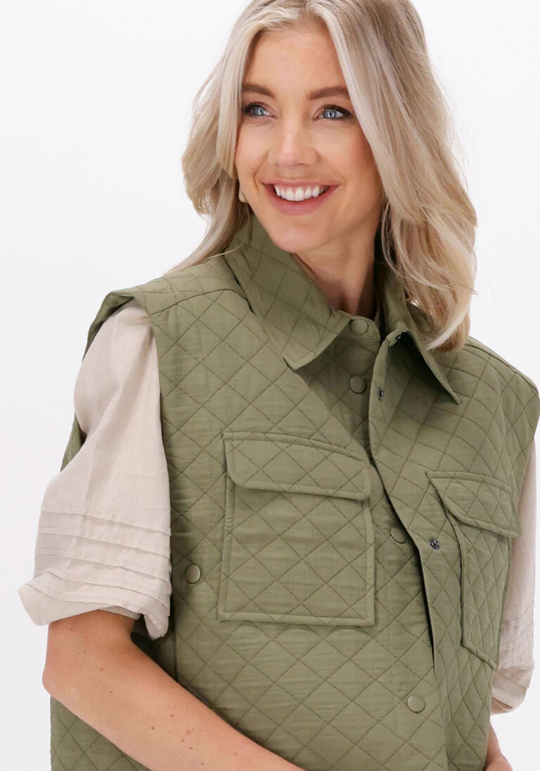 LEVETE ROOM groene levete room gilet sarah 1 shirt