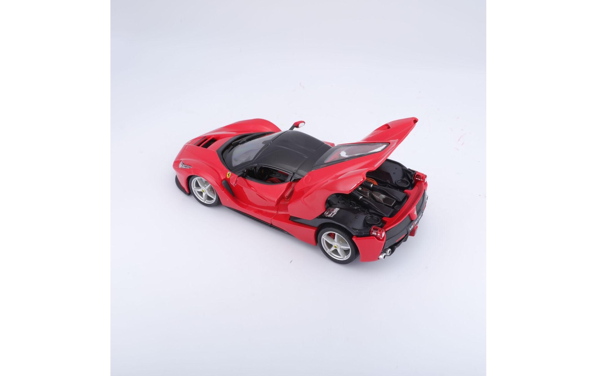 Ferrari R&P LaFerrari Rot 1:24Sammlermodell im Massstab 1:24