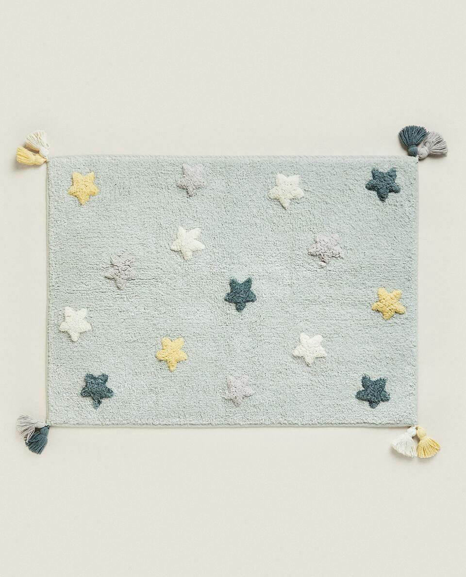 TAPETE DE BANHO INFANTIL COM ESTRELAS DE POMPON
